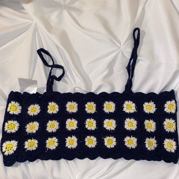 BP. Crotchet Floral bra top size L - Picture 5 of 6